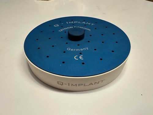 Trinon implant titanium tray - q,